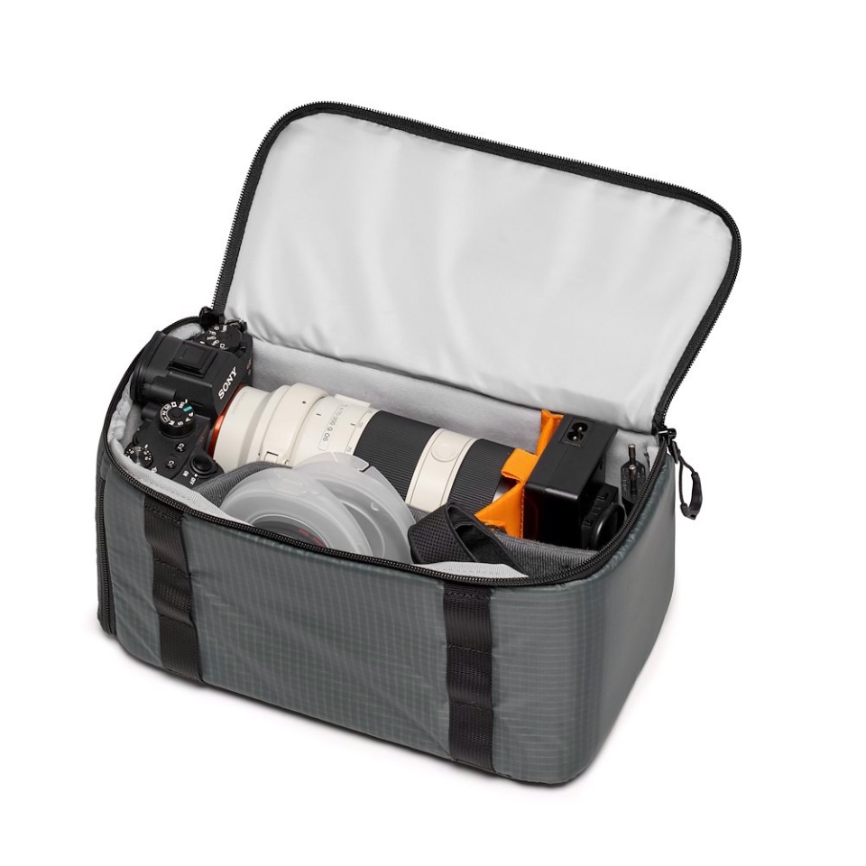 Lowepro camera pouch hotsell