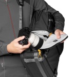 Camera BackPack Lowepro Fastpack BP 250 AW III LP37333 PWW QuickDoor Stage1 RGB